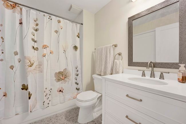 APT-905 - 1717 S Prairie Ave, Condo with 3 bedrooms, 2 bathrooms and 1 parking in CHICAGO IL | Image 27