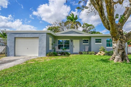 6157 Hogan Creek Rd, Margate, FL, 33063-2233 | Card Image