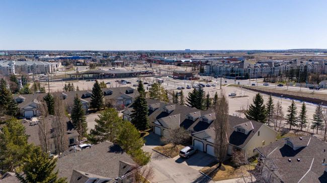 94 Somervale Point Sw, Home with 2 bedrooms, 2 bathrooms and 2 parking in Calgary AB | Image 34