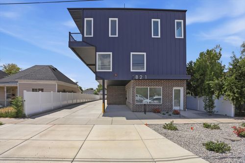 821 W 800 S, Salt Lake City, UT, 84104-1418 | Card Image