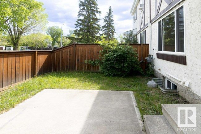 102 Primrose Gdns Nw, Townhouse with 3 bedrooms, 2 bathrooms and null parking in Edmonton AB | Image 23