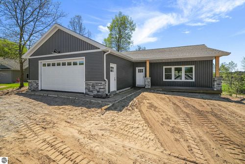 1376 Nightingale Lane, Kingsley, MI, 49649 | Card Image