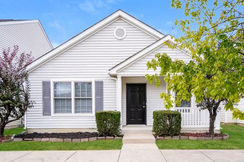 5393 Blanchard Dr, Canal Winchester, OH, 43110-8077 | Card Image