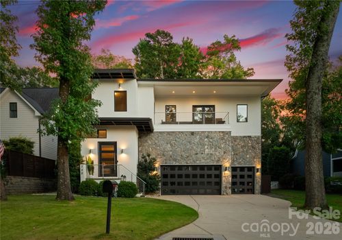 720 Ellsworth Rd, Charlotte, NC, 28211-1446 | Card Image
