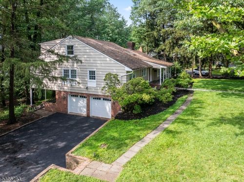 1165 Puddingstone Rd, Mountainside, NJ, 07092-2007 | Card Image