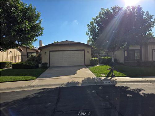 5809 Maybrook Cir, Riverside, CA, 92506-4532 | Card Image