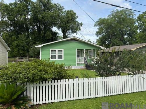 1107 Berthier St, New Roads, LA, 70760-2821 | Card Image