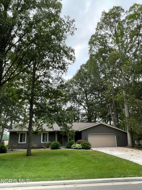 113 Scott Dr, Bryan, OH, 43506-8958 | Card Image