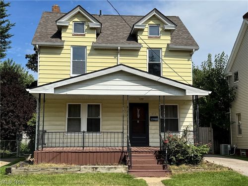 3059 W 111th St, Cleveland, OH, 44111-1809 | Card Image