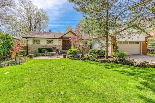 3640 Burnbrae Dr, Mississauga, ON, L5C2N7 | Card Image