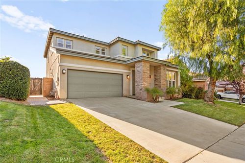 11952 E Lake Dr, Yucaipa, CA, 92399-6917 | Card Image