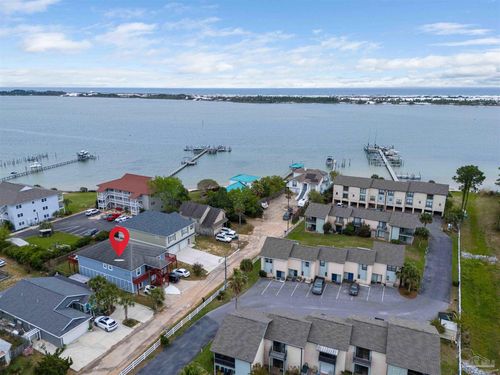483 Marker Cv, Mary Esther, FL, 32569-1579 | Card Image