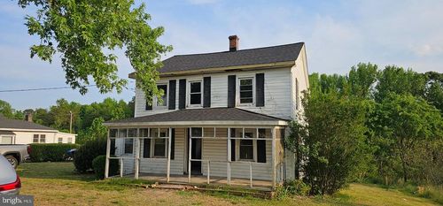 38 Cedar Rd, Warsaw, VA, 22572-3469 | Card Image