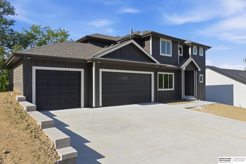 6403 Girard St, Omaha, NE, 68152-2006 | Card Image
