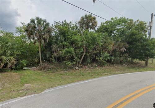 1630 Viscaya Dr, PORT CHARLOTTE, FL, 33952-2454 | Card Image