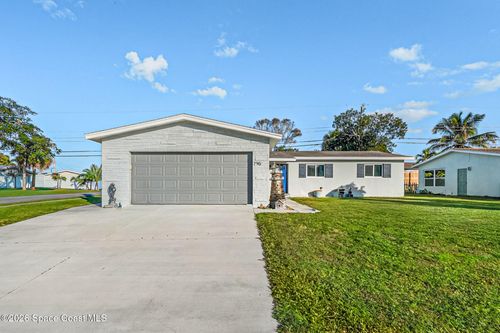 790 Buttonwood Dr, Merritt Island, FL, 32953-4611 | Card Image