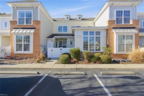 8135 Captains Way, Norfolk, VA, 23518 | Card Image