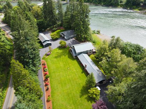 132 Cougar Creek Rd, Oakland, OR, 97462-9728 | Card Image