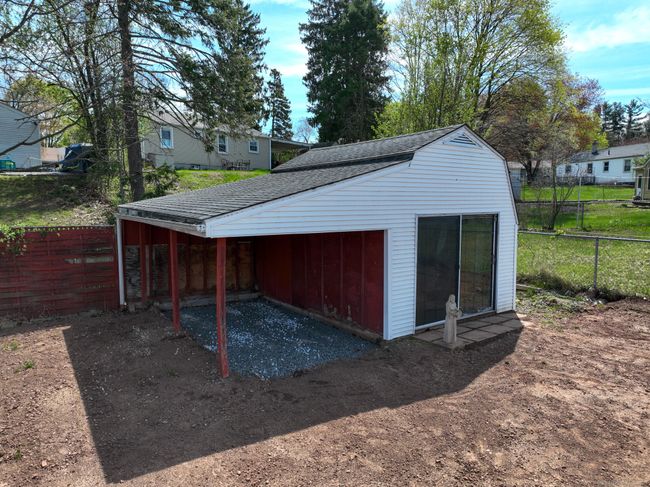 8 Batt St, House other with 5 bedrooms, 2 bathrooms and null parking in Middletown CT | Image 33