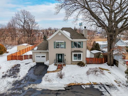 155 Luppatatong Ave, Keyport, NJ, 07735-1136 | Card Image