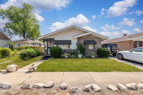 14727 Wood St, Harvey, IL, 60426-1623 | Card Image