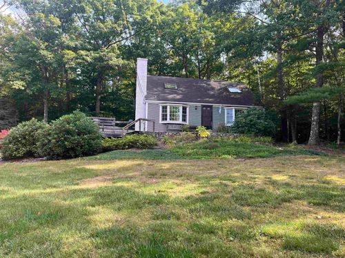 64 Quarry Ln, North Conway, NH, 03860-5558 | Card Image