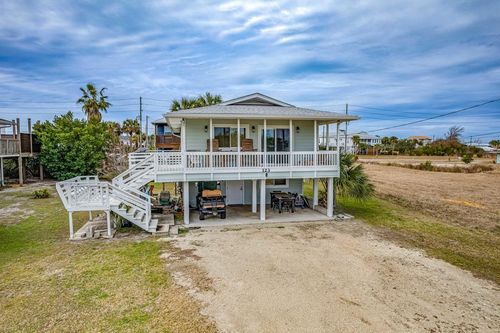 123 County Road 386, Mexico Beach, FL, 32456-5964 | Card Image