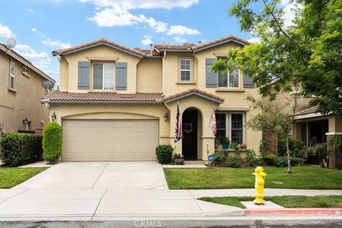 33410 Wallace Way, Yucaipa, CA, 92399-3488 | Card Image