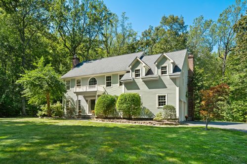 25 Samuelson Rd, Weston, CT, 06883-1044 | Card Image