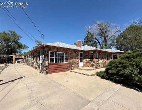1117 E 6th St, La Junta, CO, 81050-1914 | Card Image