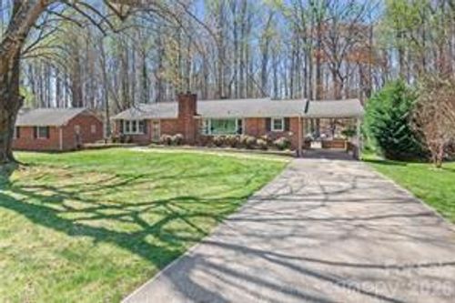 6313 Arden Cir, Clemmons, NC, 27012-9484 | Card Image