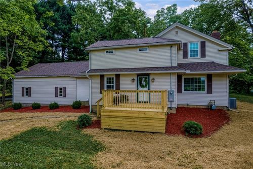 3695 S Hametown Rd, Norton, OH, 44203-5409 | Card Image