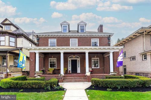 925 Berkeley Ave, Trenton, NJ, 08618-5321 | Card Image