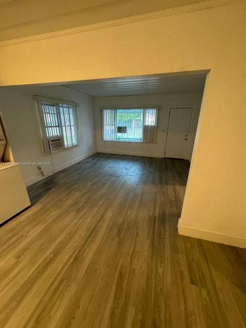 501 Wendell Rd, Fort Pierce, FL, 34950-5080 | Card Image