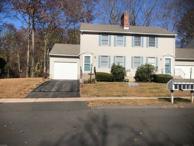 33 Waterview Drive, Condo with 2 bedrooms, 1 bathrooms and null parking in Windsor CT | Image 2