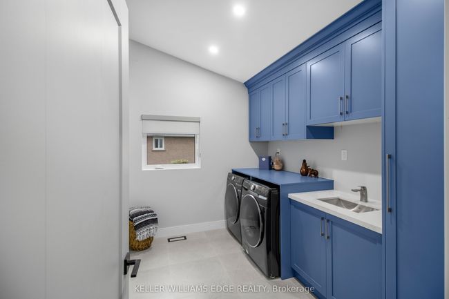 16 Mercury Rd, House other with 5 bedrooms, 4 bathrooms and 18 parking in Freelton ON | Image 14