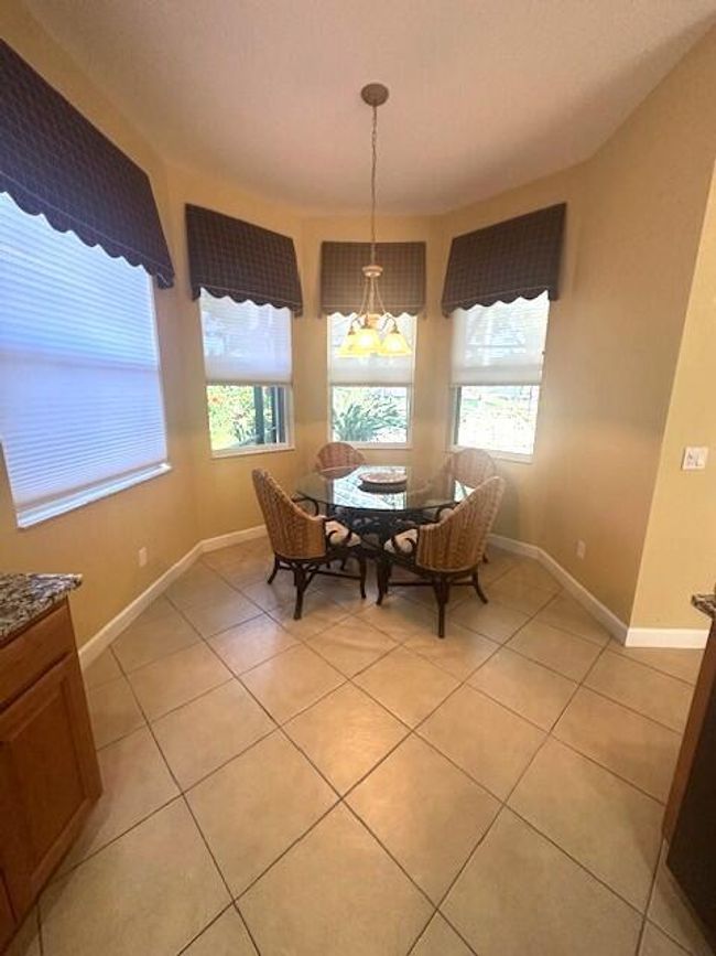 7326 Bob O Link Way, House other with 2 bedrooms, 2 bathrooms and null parking in Port St Lucie FL | Image 9