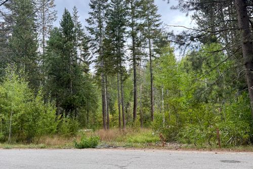 57525 Ponderosa Dr, Springville, CA, 93265-9597 | Card Image