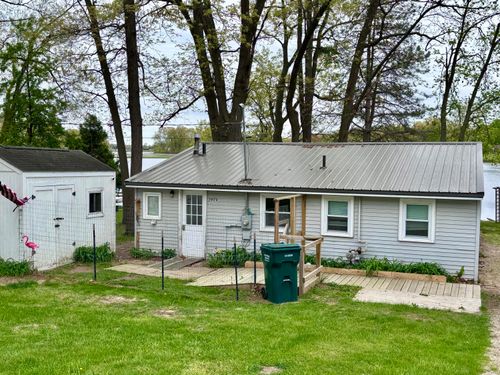 59170 Lakeshore Dr, Colon, MI, 49040-9226 | Card Image