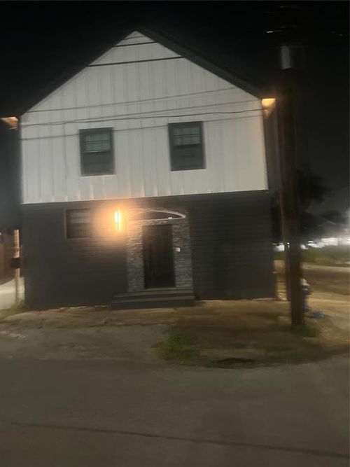 3140 Webster St, Houston, TX, 77004-1905 | Card Image