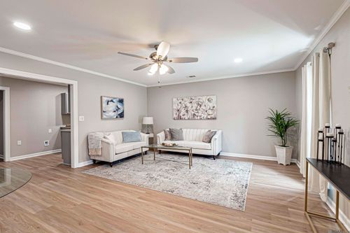 10224 Avenue B, Baton Rouge, LA, 70807-3619 | Card Image