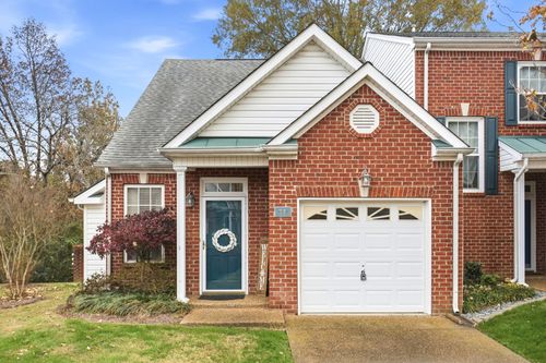 11 Fawn Creek Pass, Nashville, TN, 37214-4502 | Card Image