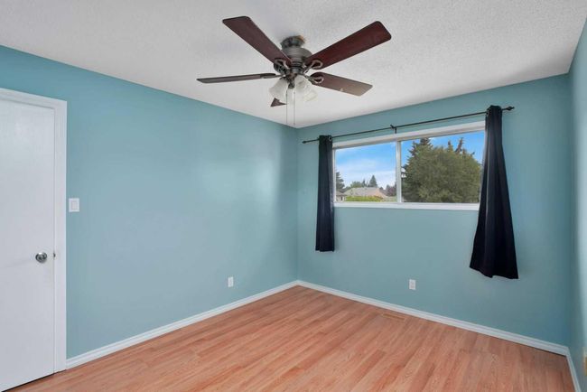 77 Overdown Dr, Home with 3 bedrooms, 1 bathrooms and 2 parking in Red Deer AB | Image 16
