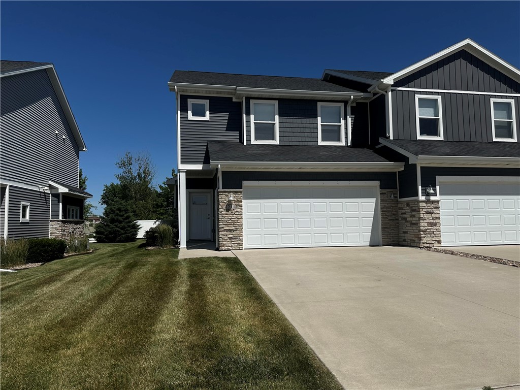 Larson Dr, Huxley, IA 50124
