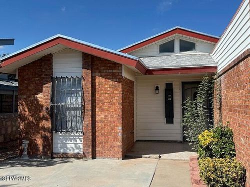 10921 Duke Snider Cir, El Paso, TX, 79934-3210 | Card Image