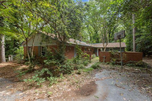 1409 Trailwood Dr, Raleigh, NC, 27606-3718 | Card Image