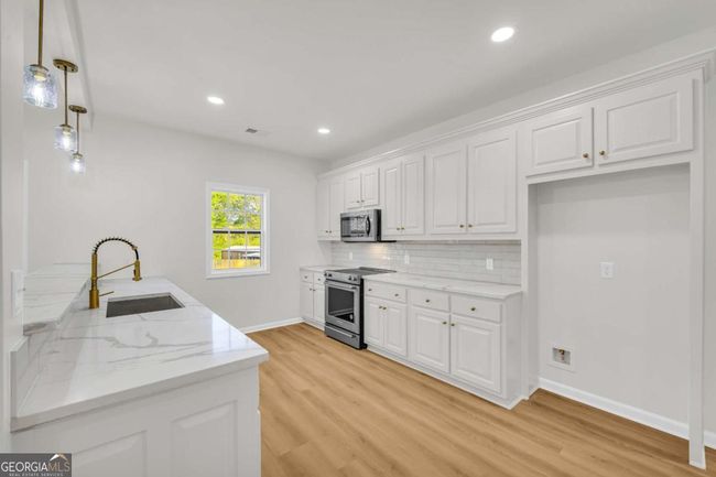 668 Brockton Rd, House other with 3 bedrooms, 2 bathrooms and 2 parking in Jefferson GA | Image 11