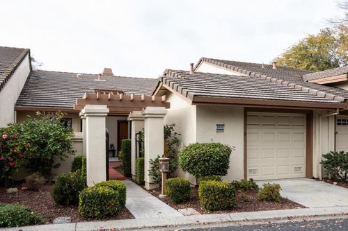 3430 Lake Albano Cir, San Jose, CA, 95135-1422 | Card Image