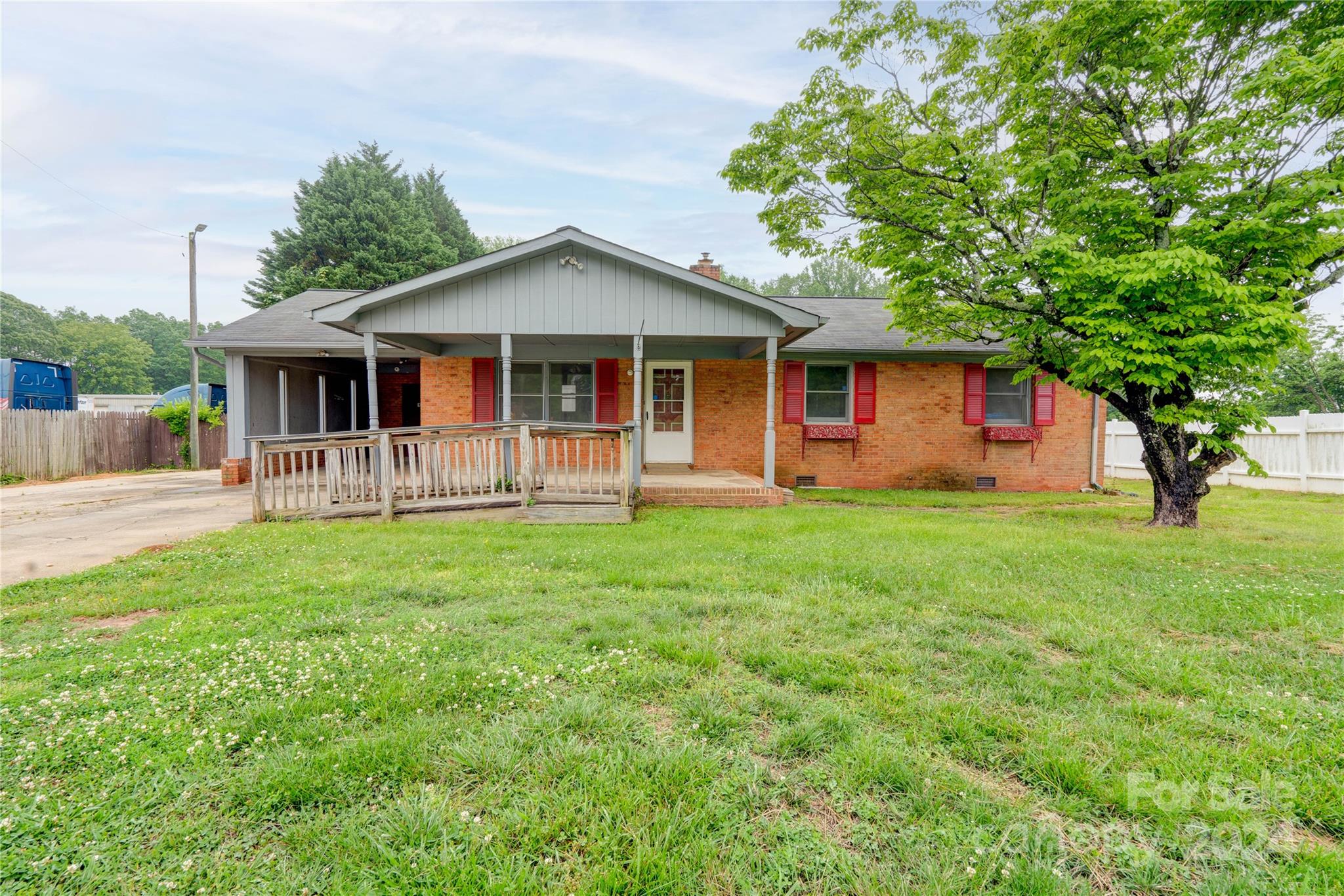 Cherryville Rd, Shelby, NC 28150