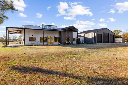 986 N 4430 Rd, Valliant, OK, 74764-5375 | Card Image